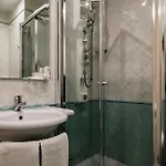 Hotel Augustus 4*